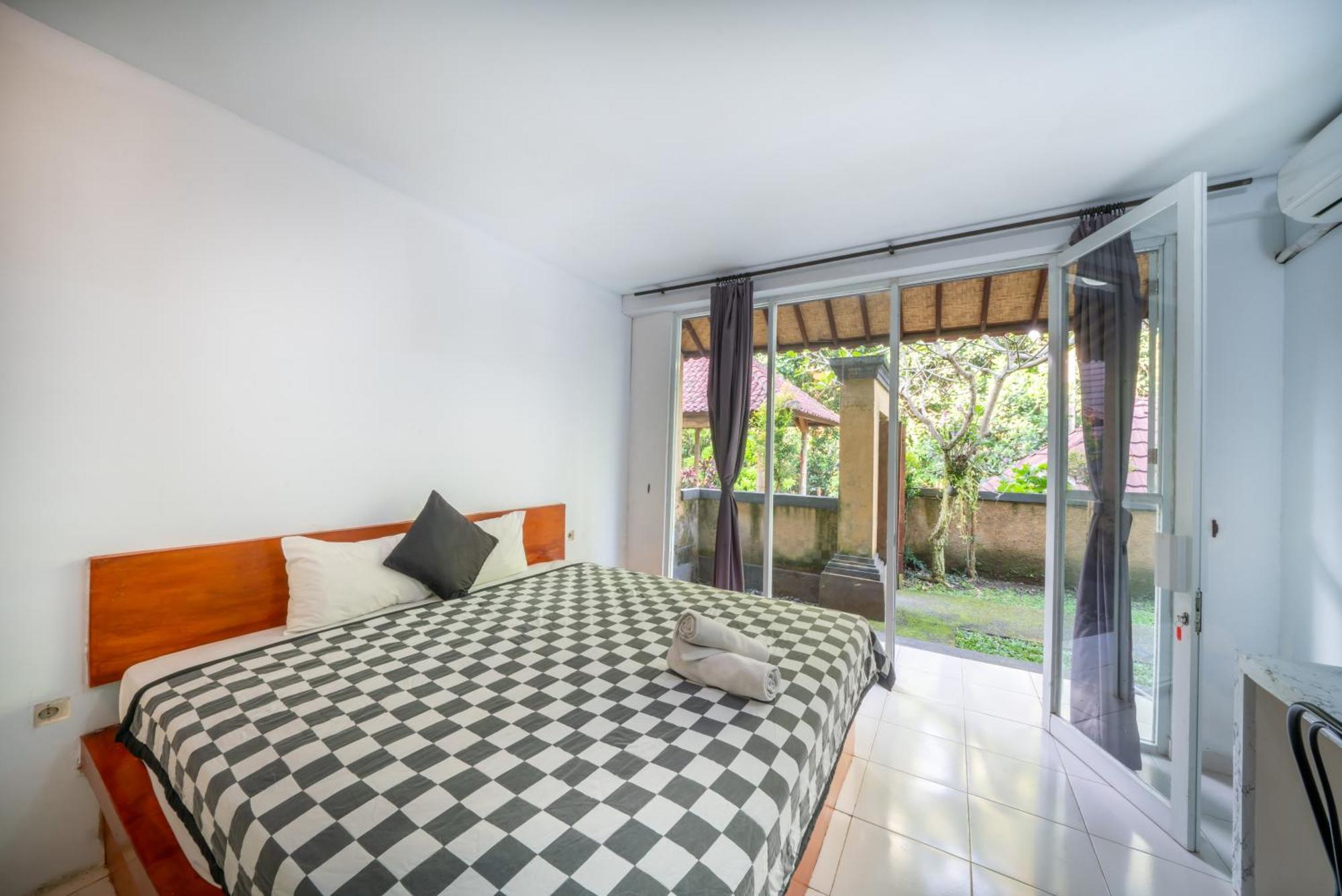 Uma Ubud Hotel Exterior photo